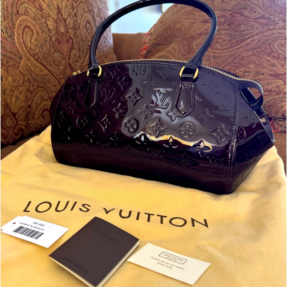 LOUIS VUITTON SHERWOOD PM AMARANTE NWT